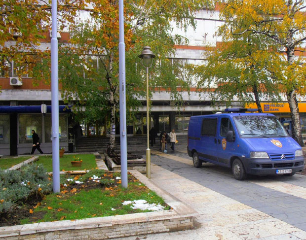 ЈЕЗИВ СЛУЧАЈ КОД ВАРВАРИНА: Оптужени за силовање сестре одлази на лечење